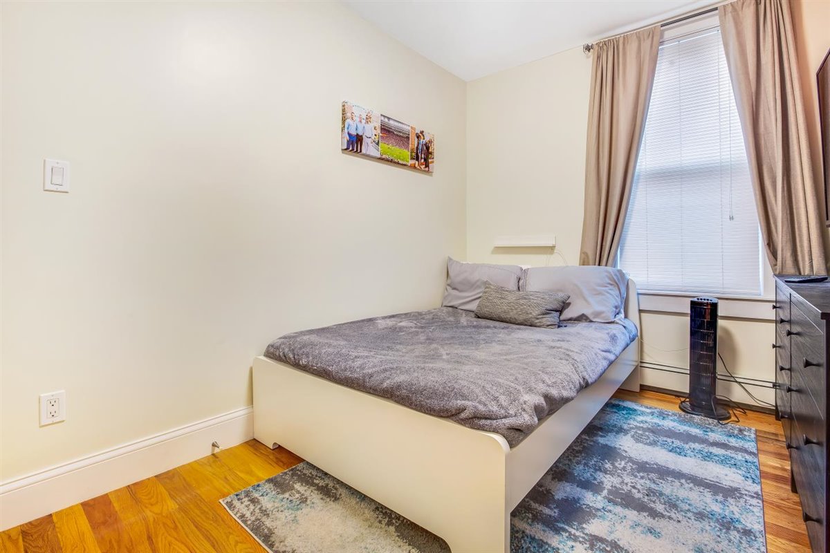 3 bed, 1 bath apartment for rent at 21 Monastery Rd Unit 1, Brighton — photo 19 of 23