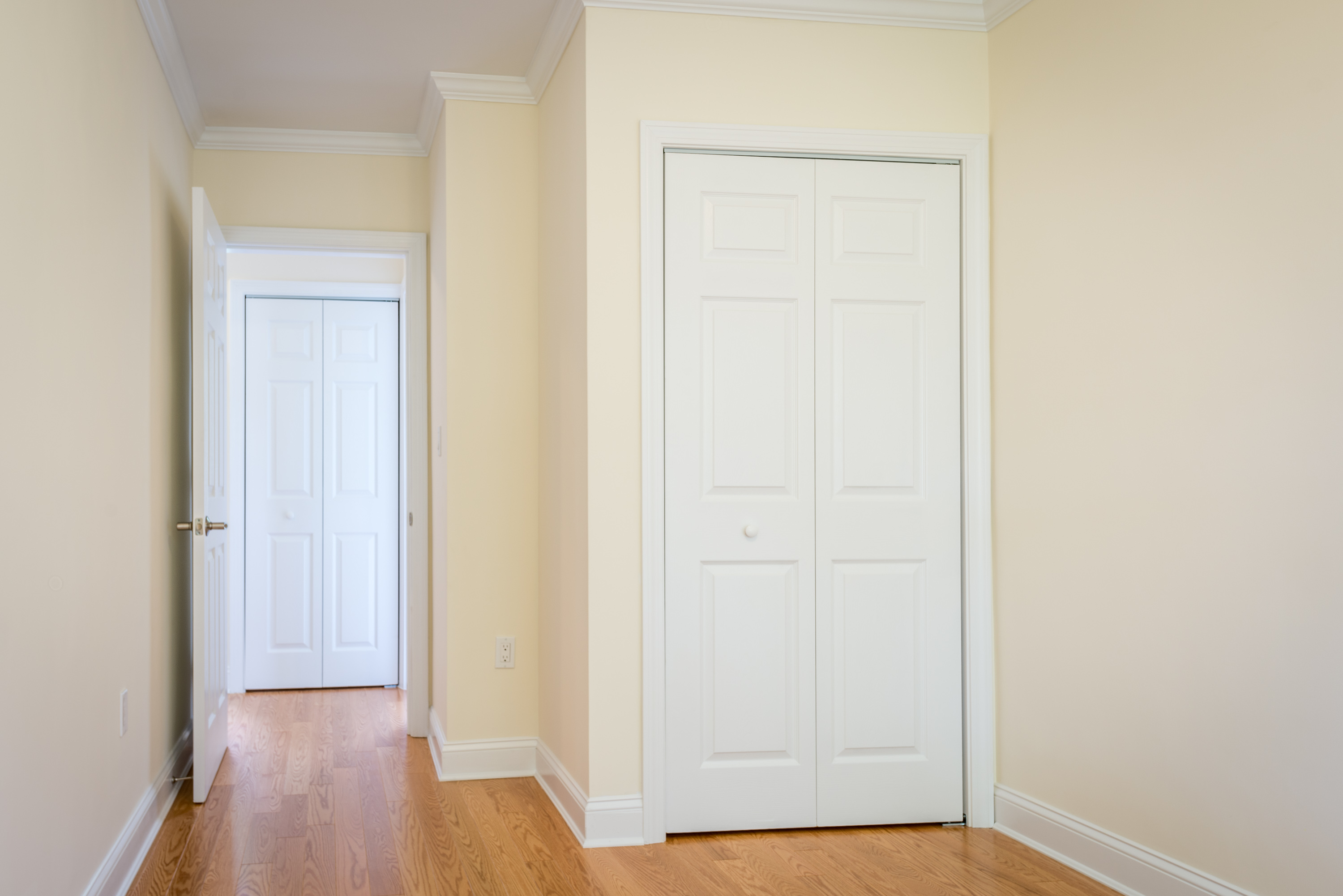 2 bed, 1.5 bath apartment for rent at 617 Vfw Pkwy Unit ., Chestnut Hill — photo 21 of 39