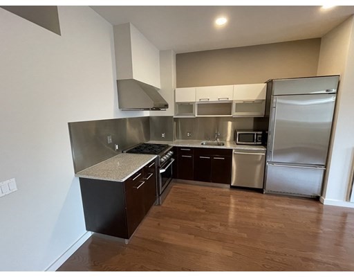 1 bed, 1 bath apartment for rent at 88 Kingston St Unit 6B, Boston Downtown — photo 5 of 12