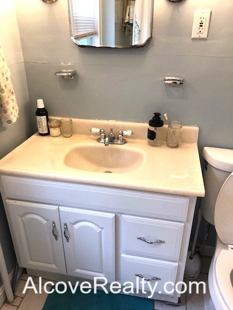 5 bed, 2 bath apartment for rent at 66 Simpson Ave Unit 1, Tufts — photo 18 of 22