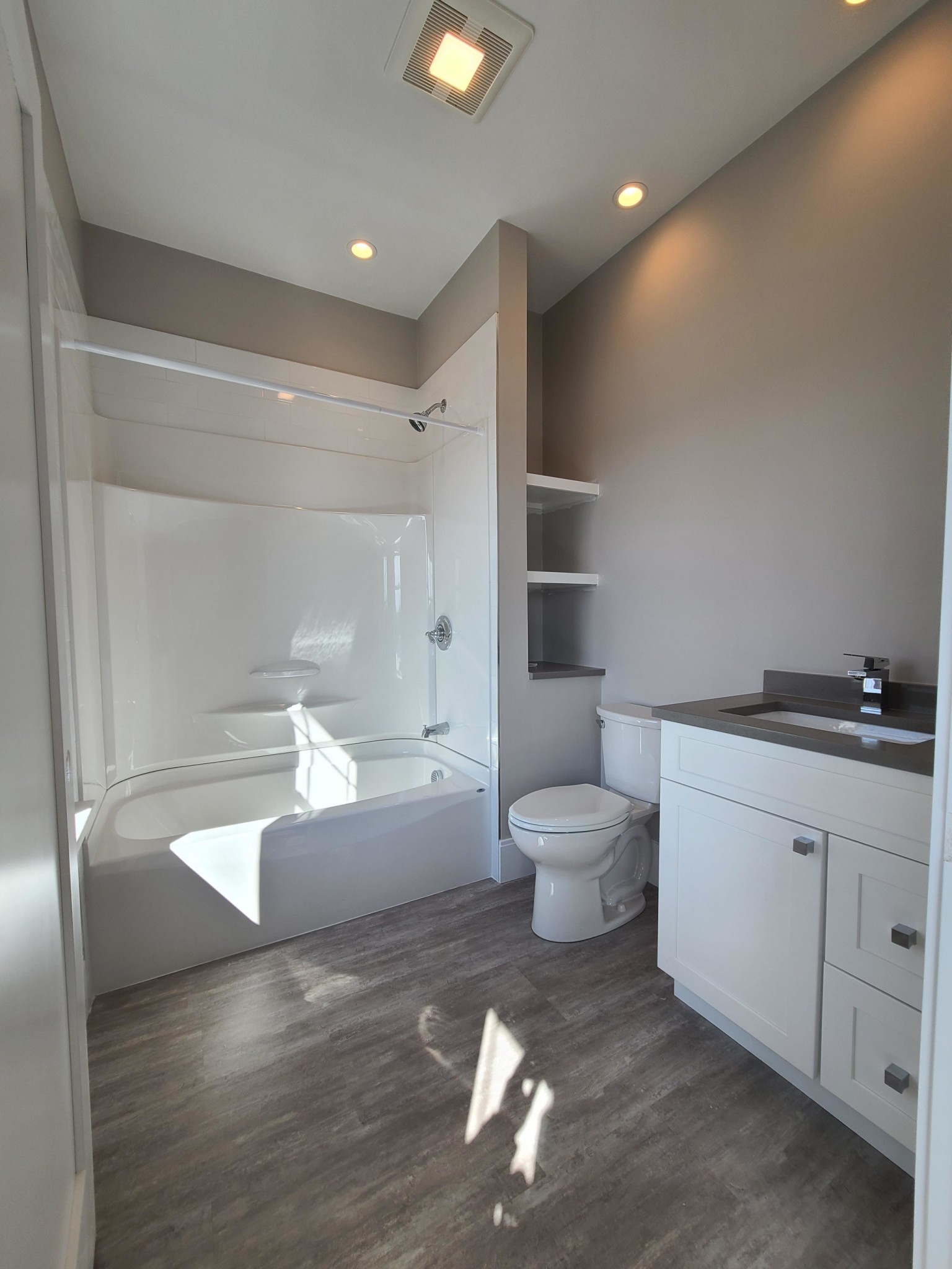 3 bed, 2 bath apartment for rent at 27 Vinton St Unit 3, South Boston — photo 21 of 33