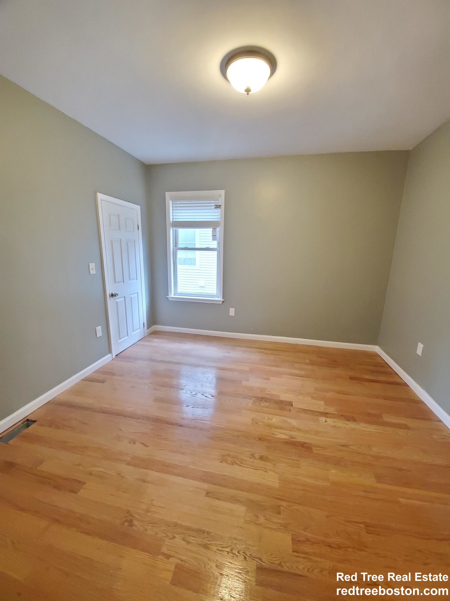 3 split bed, 2 bath apartment for rent at 294 Brookline St Unit Ma, Central Square — photo 23 of 23