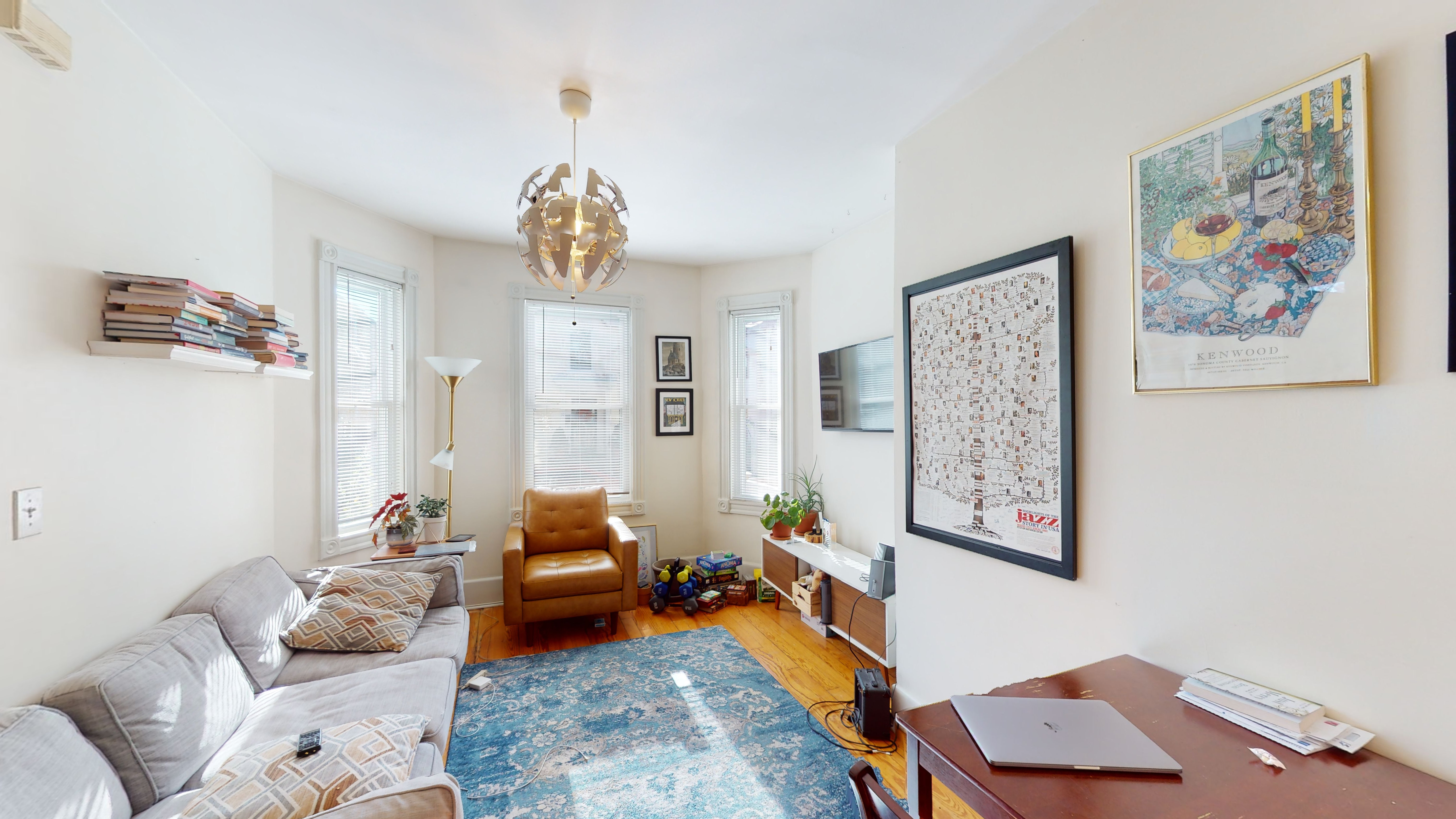 2 bed, 1 bath apartment for rent at 21 Upton St Unit 1, Central Square — photo 5 of 12