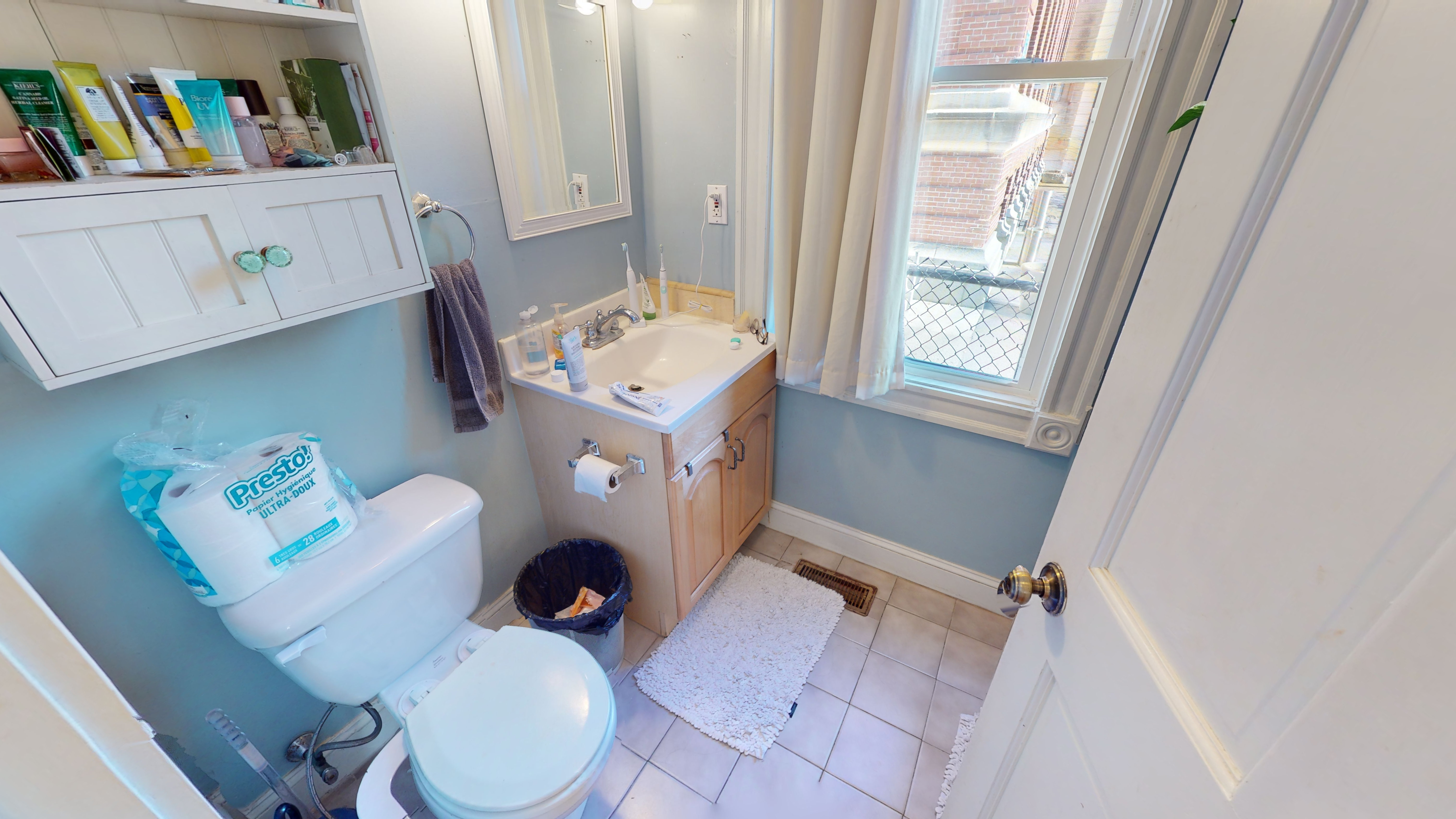 2 bed, 1 bath apartment for rent at 21 Upton St Unit 1, Central Square — photo 11 of 12