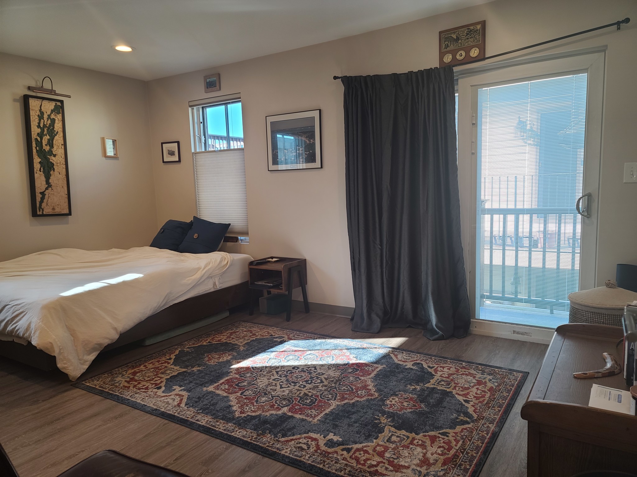 3 bed, 2 bath apartment for rent at 246 West Broadway Unit 3, South Boston — photo 24 of 27
