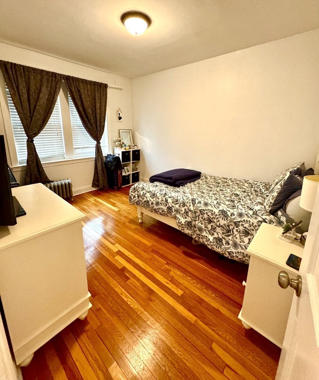 183 Kent St, Longwood