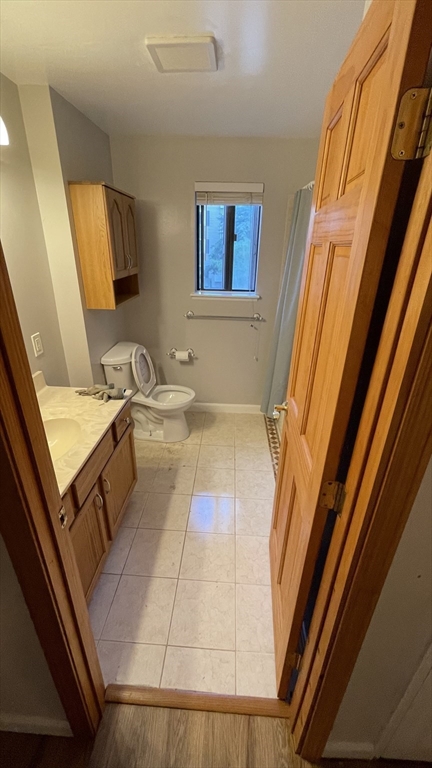 46 Village Hill Ln, Natick