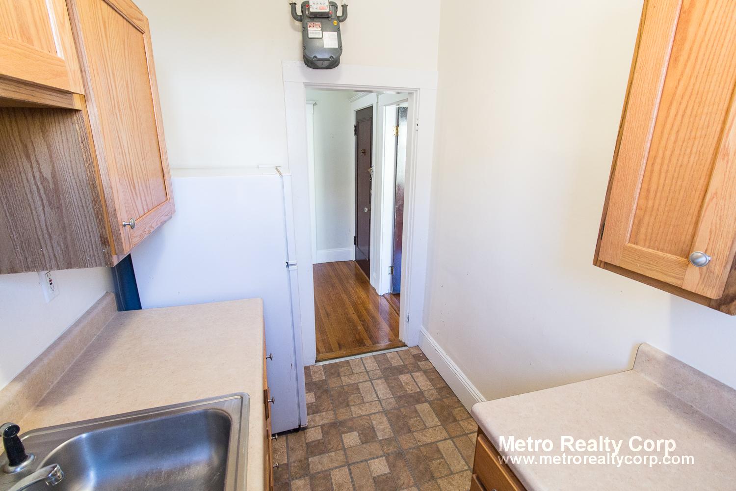 7 Scottfield Rd, Allston