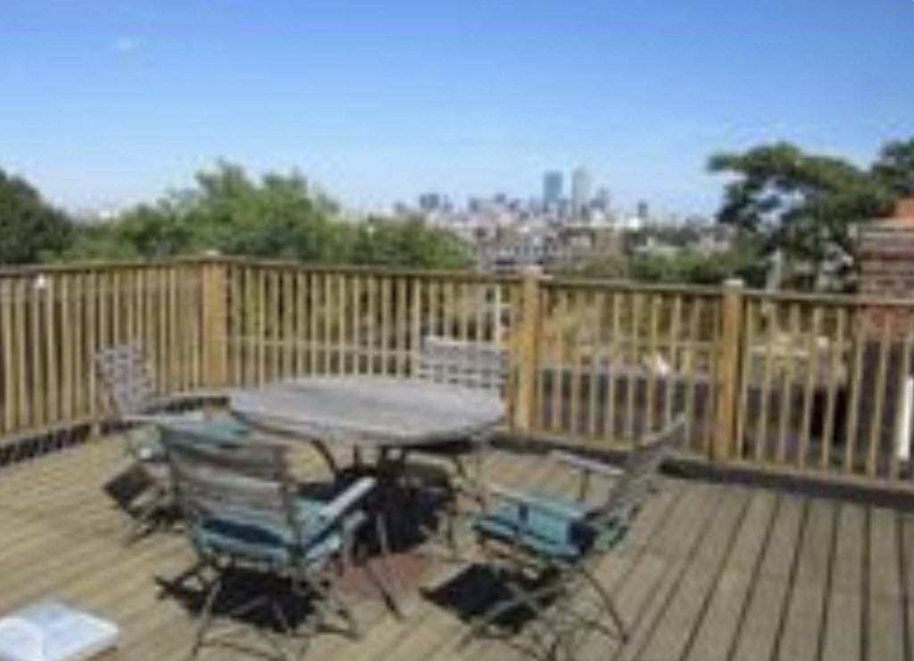 52 Summit Ave, Brookline