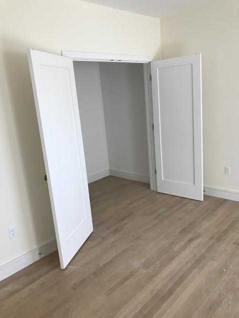 877 Beacon St, Fenway