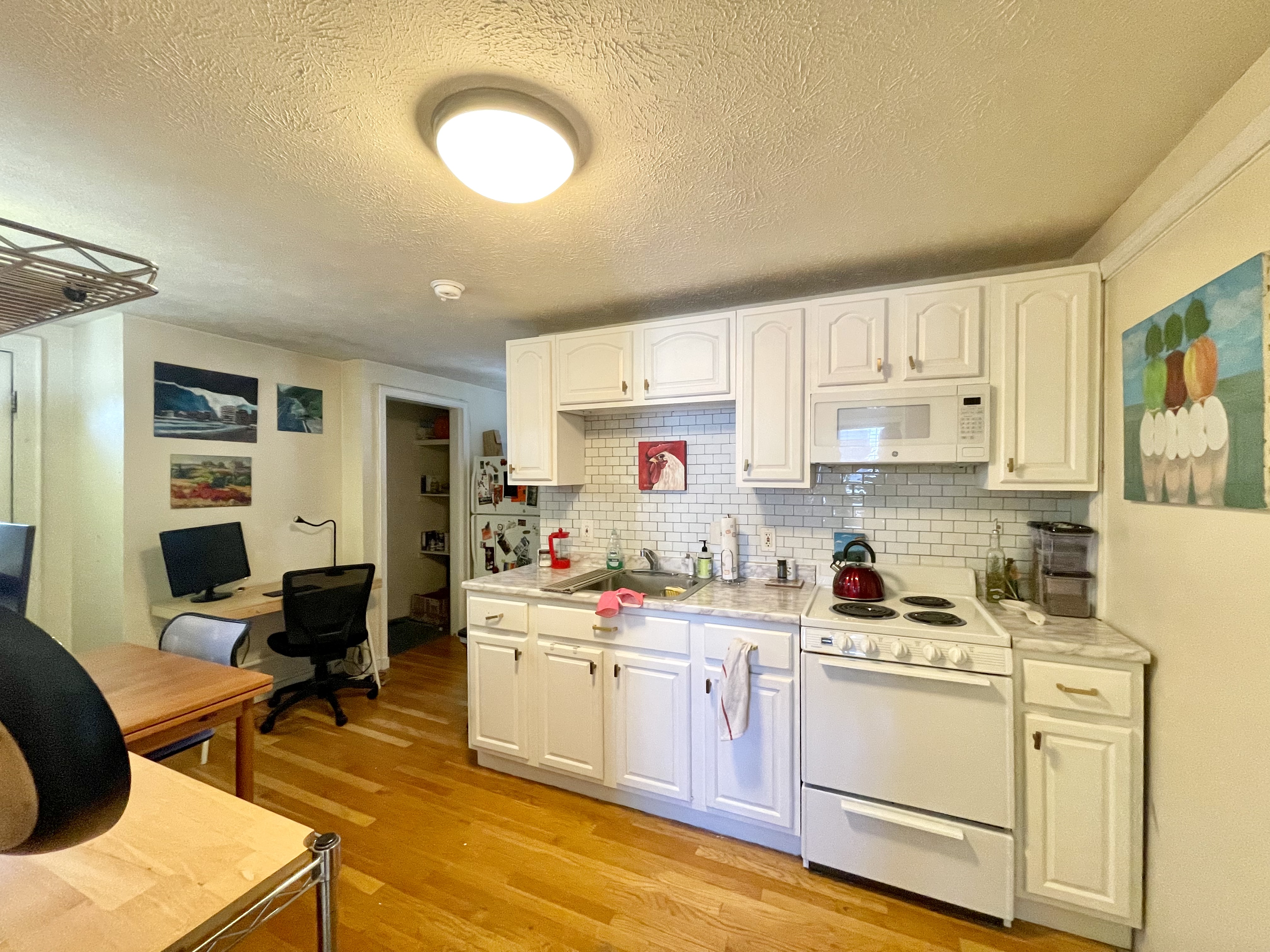 1 bed, 1 bath apartment for rent at 523 3rd St Unit 3R, South Boston