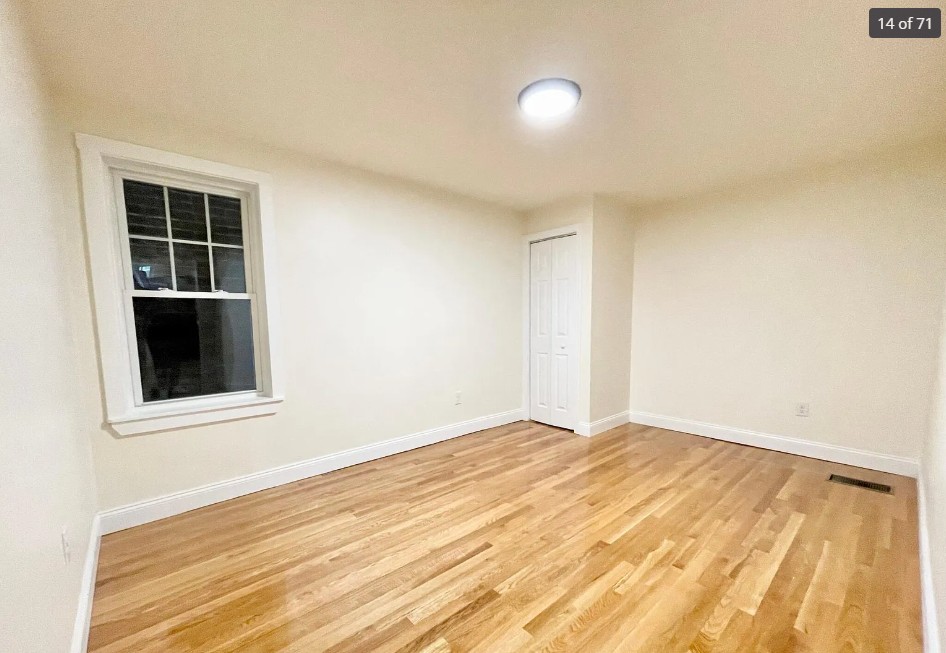 523 East 3rd St, South Boston