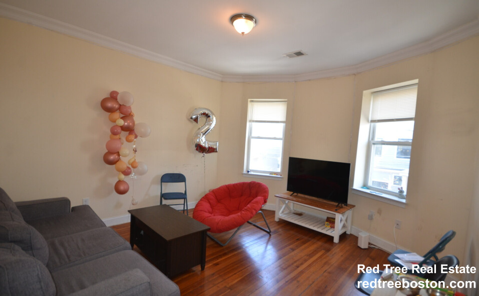 191 Boylston St, Jamaica Plain