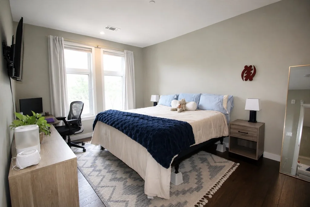 45 Burnett, Jamaica Plain