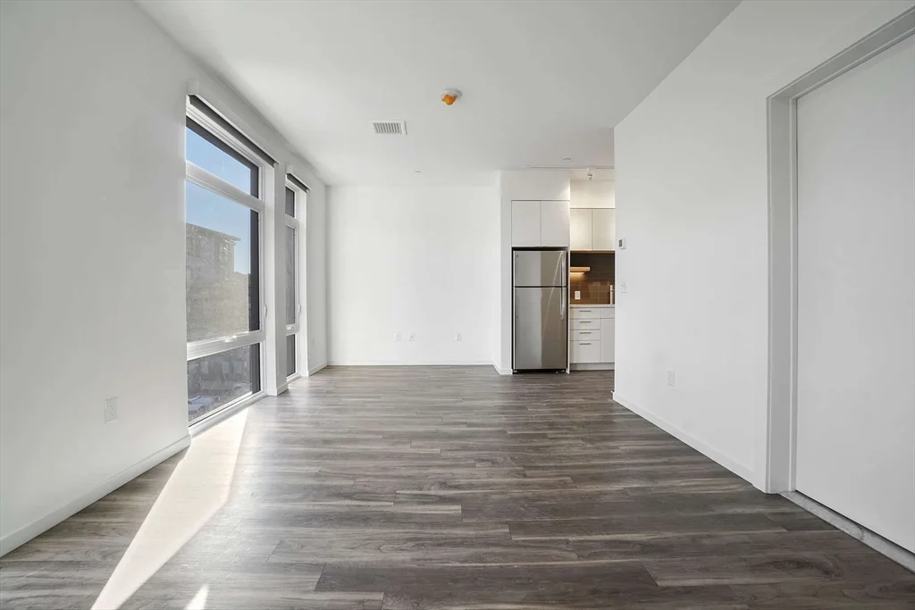 839 Beacon St, Fenway