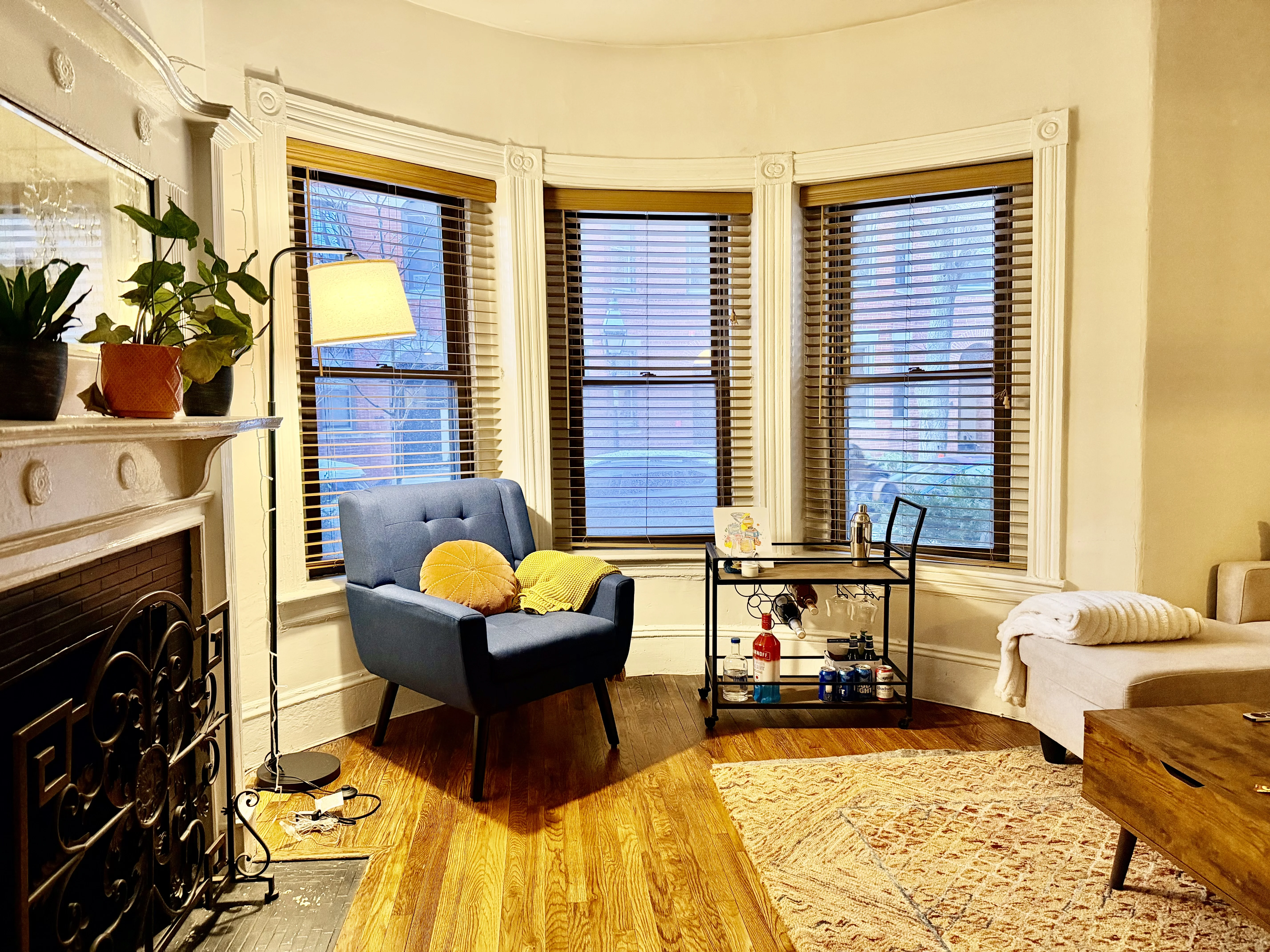 49 Saint Germain St, Back Bay