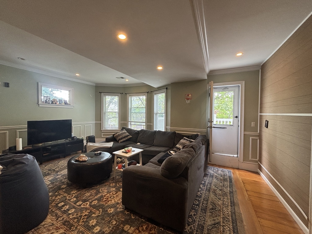 101 Sawyer Ave, Dorchester