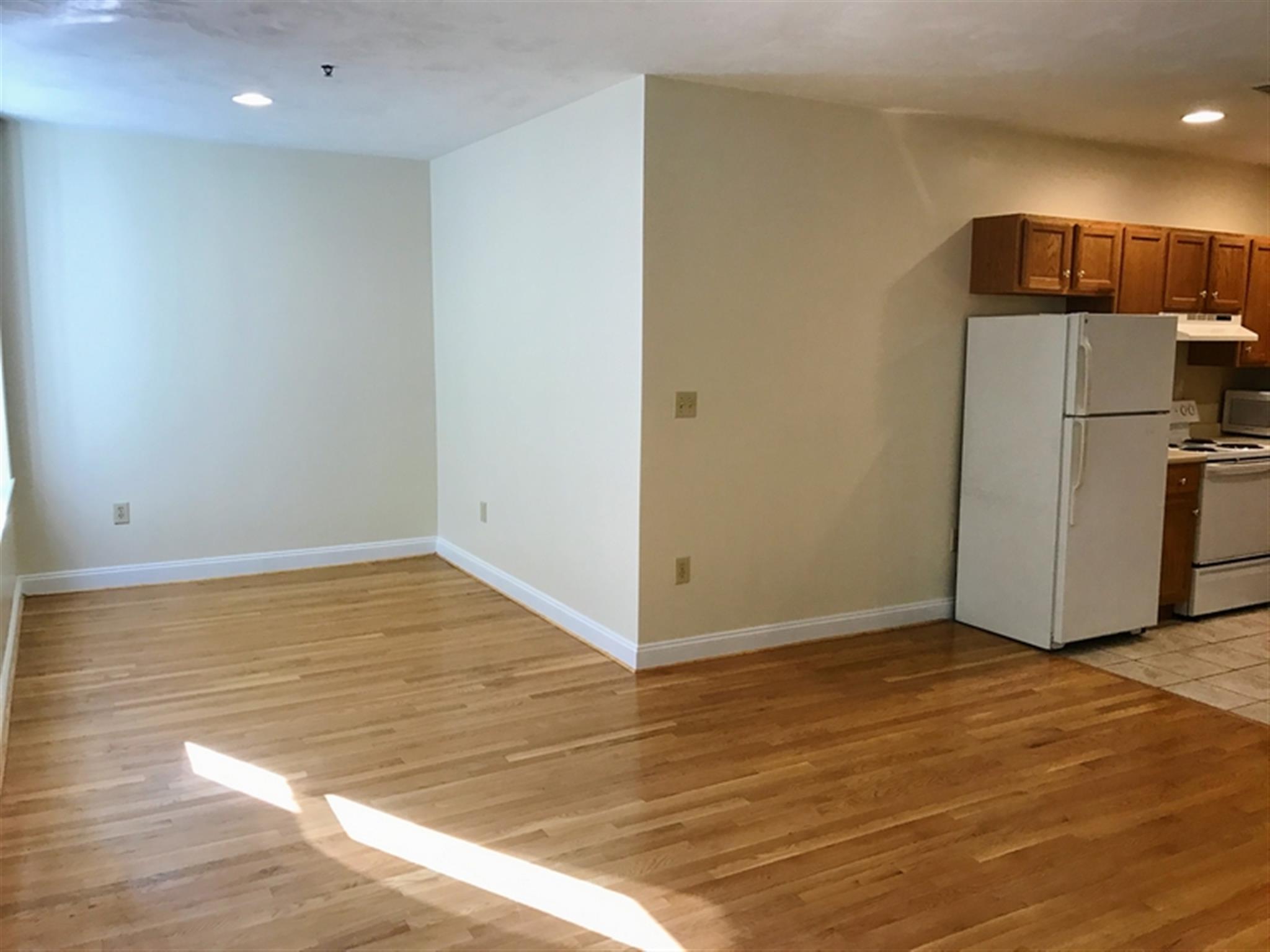 15 Pearl St, Cambridgeport