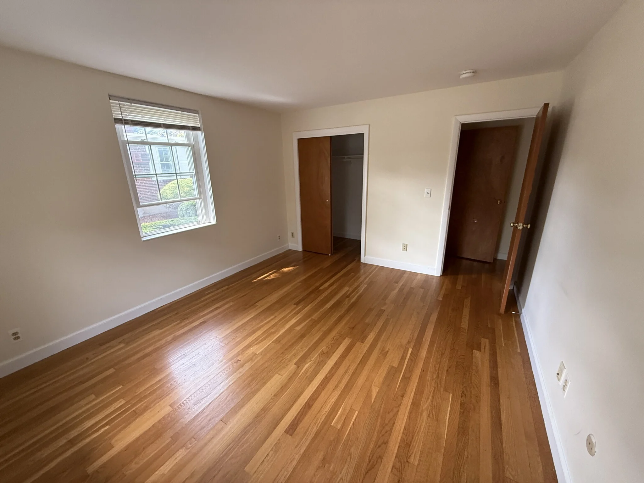 31 Captain Parker Arms, Lexington