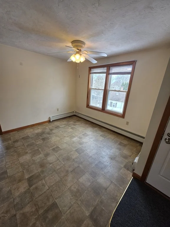 11 Pearl St, Middleboro