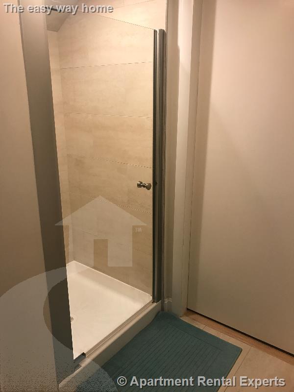 37 Walker St, Davis Square