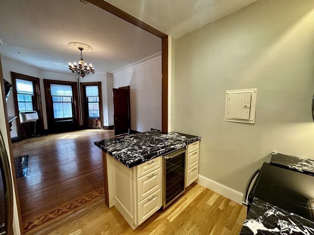 144 Commonwealth Ave, Back Bay