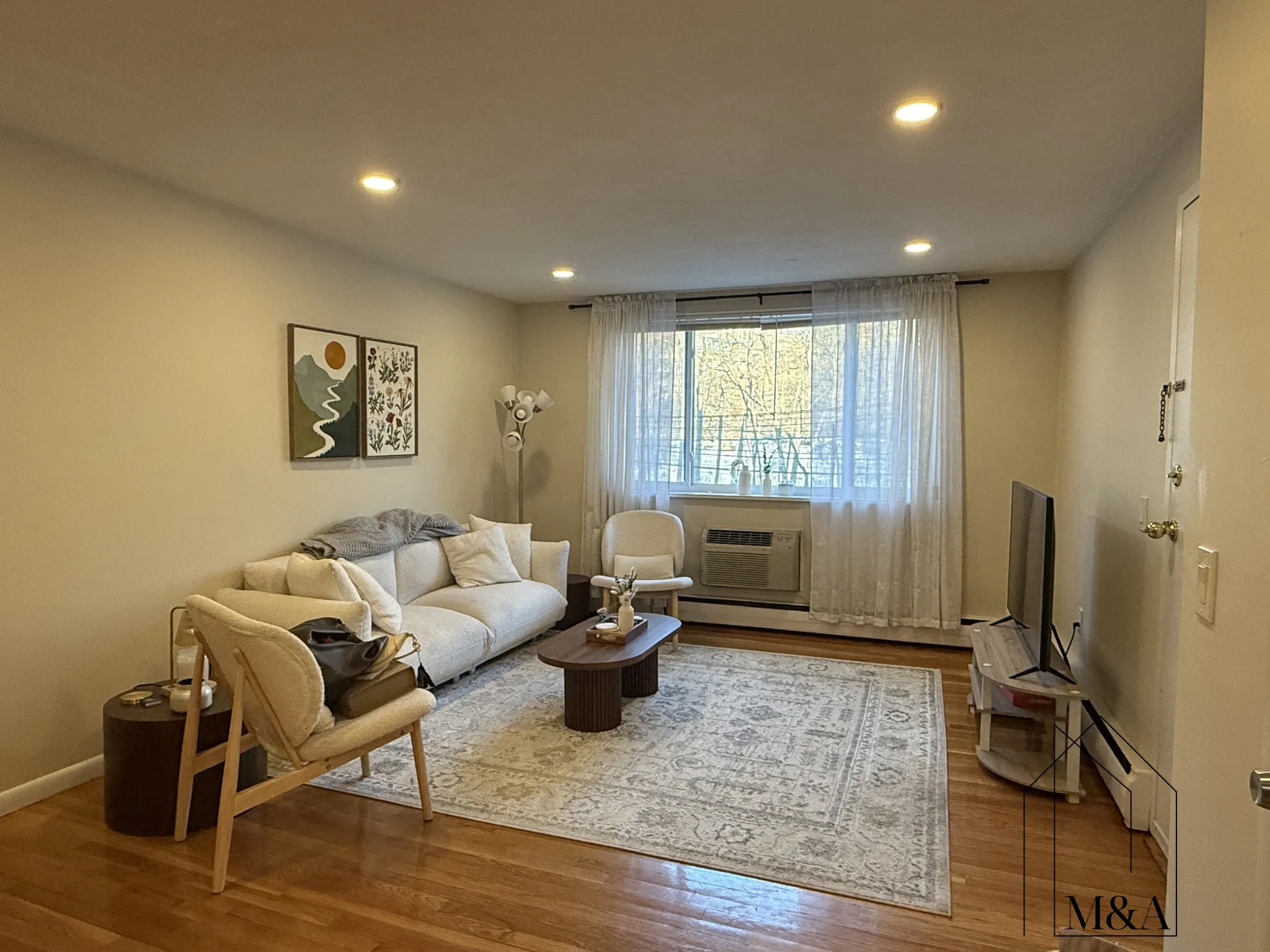 197 Kent St, Brookline