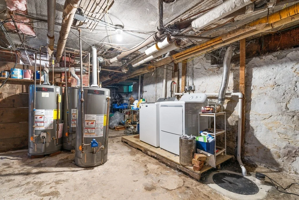 5 Wenham St, Jamaica Plain