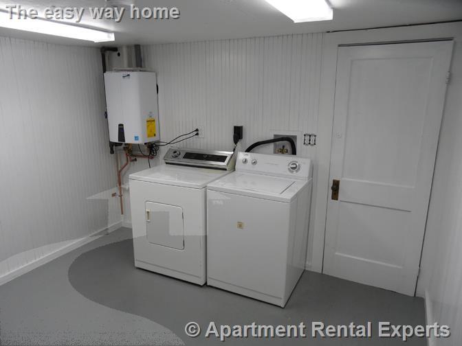 35 Frederick Ave, Tufts