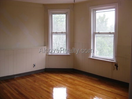 21 Appleton St, Powder House Square