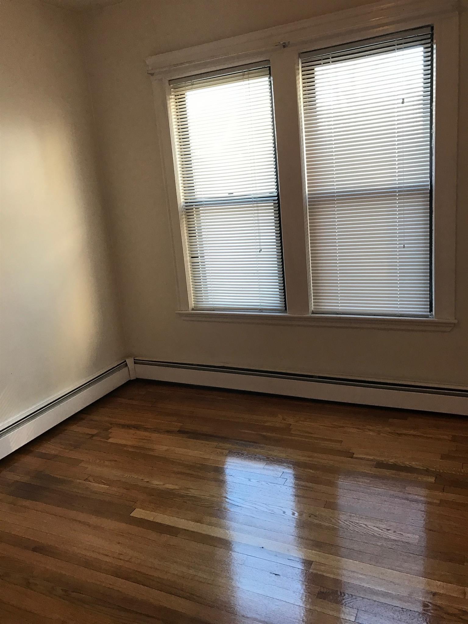 75 Gilman St, Winter Hill