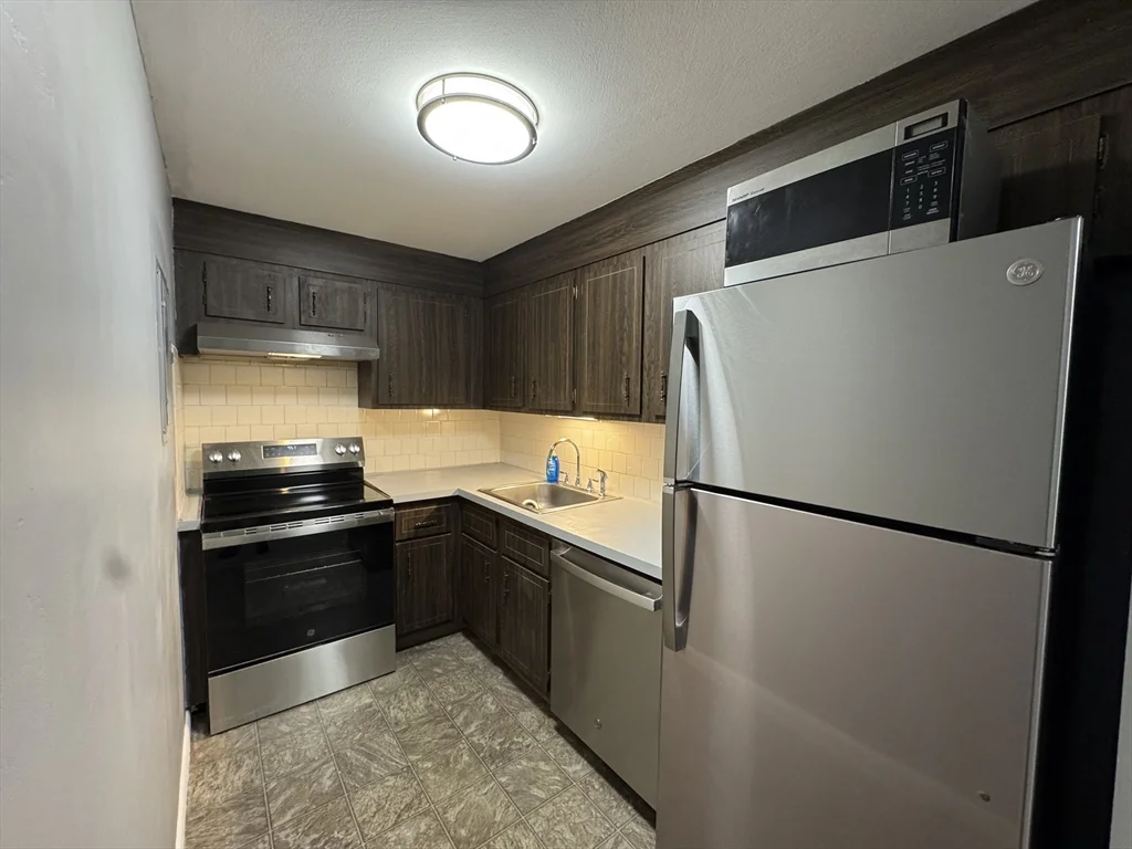 96 Richardson, Chelmsford