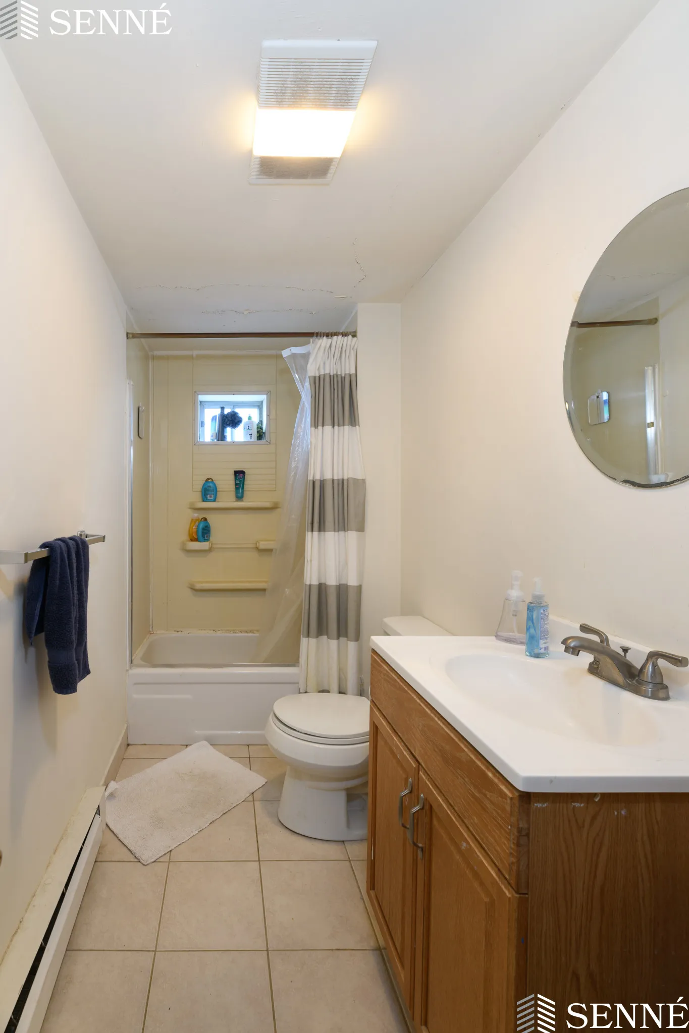 720 Massachusetts Ave, Riverside