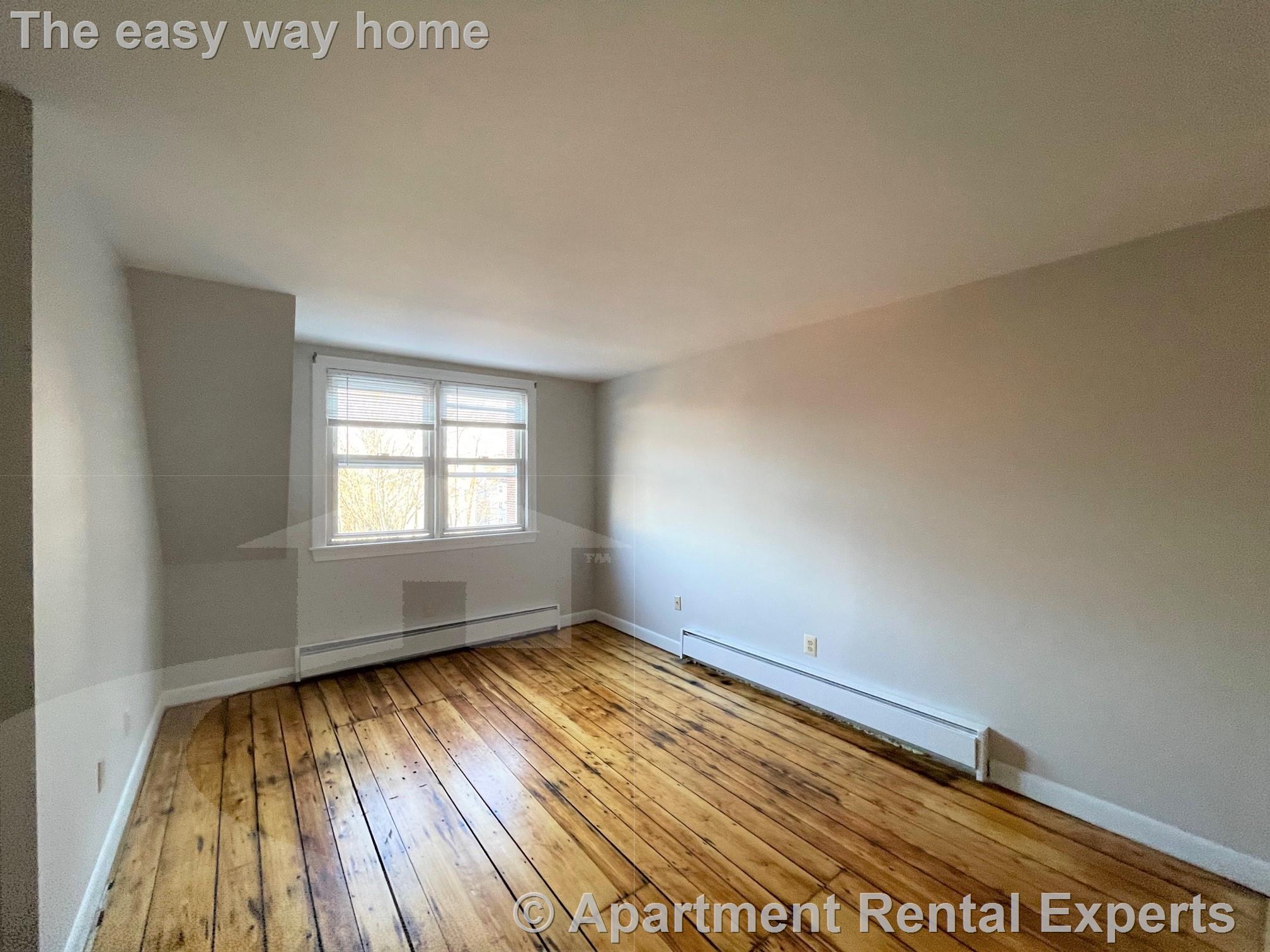 14 Chestnut St, Malden Center