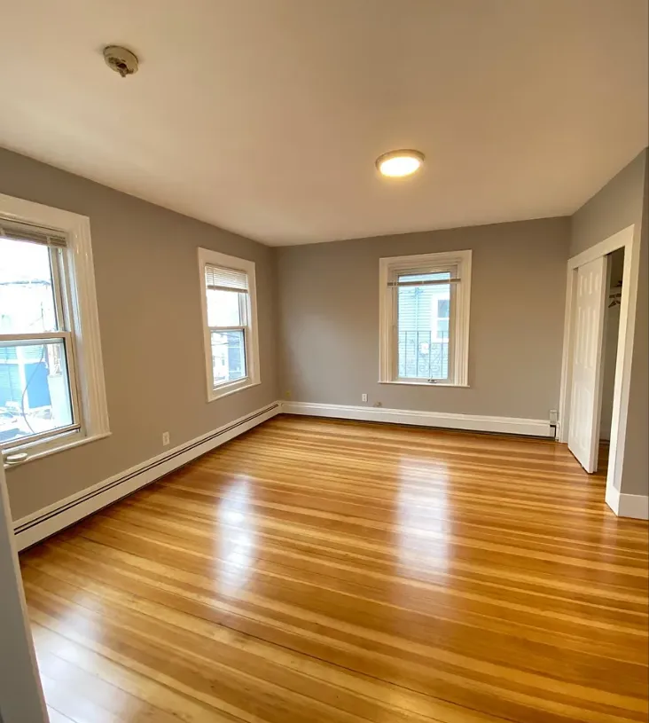 32 Tufts St, Cambridgeport