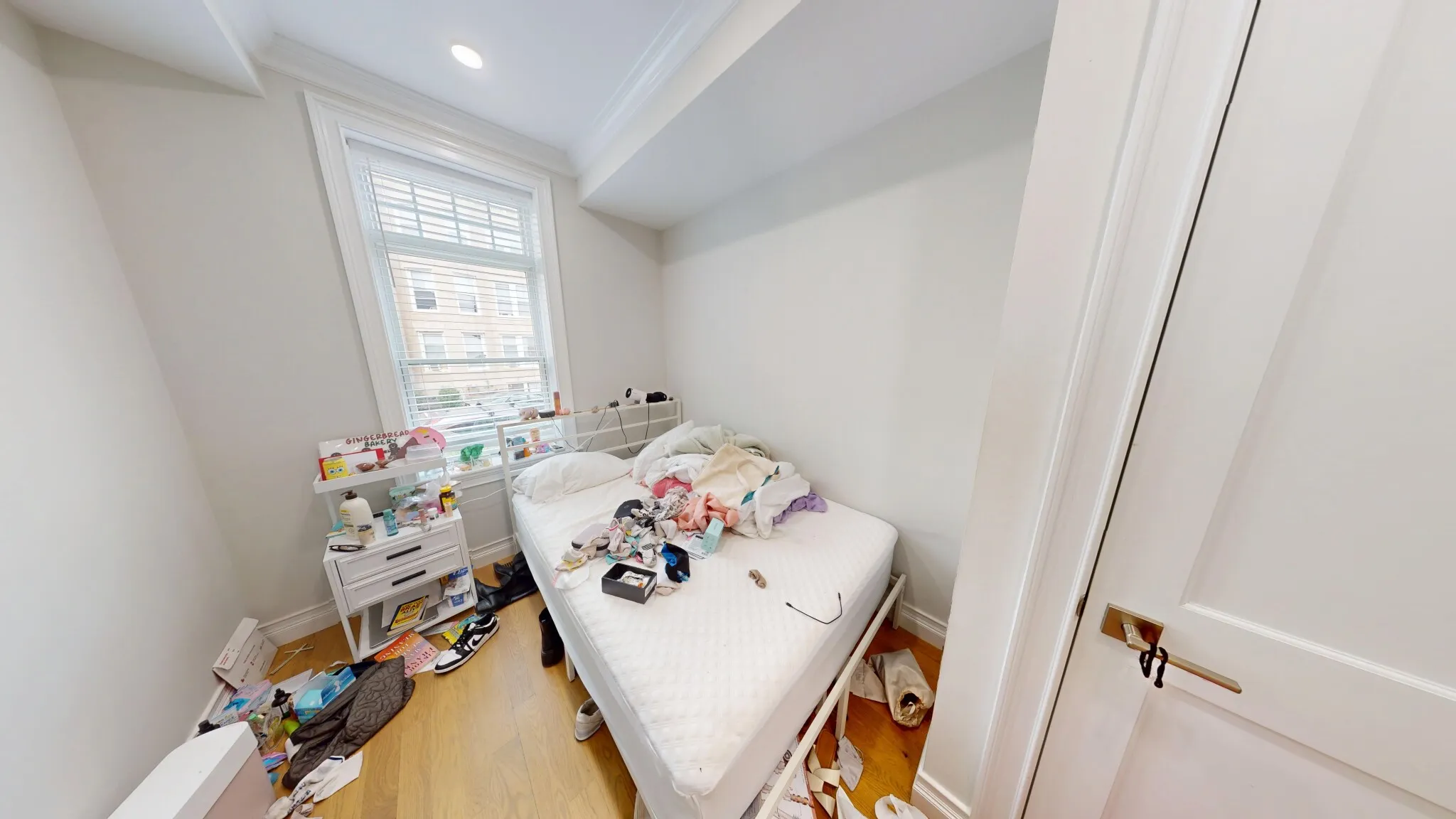 14 Mount Hood Rd, Brighton