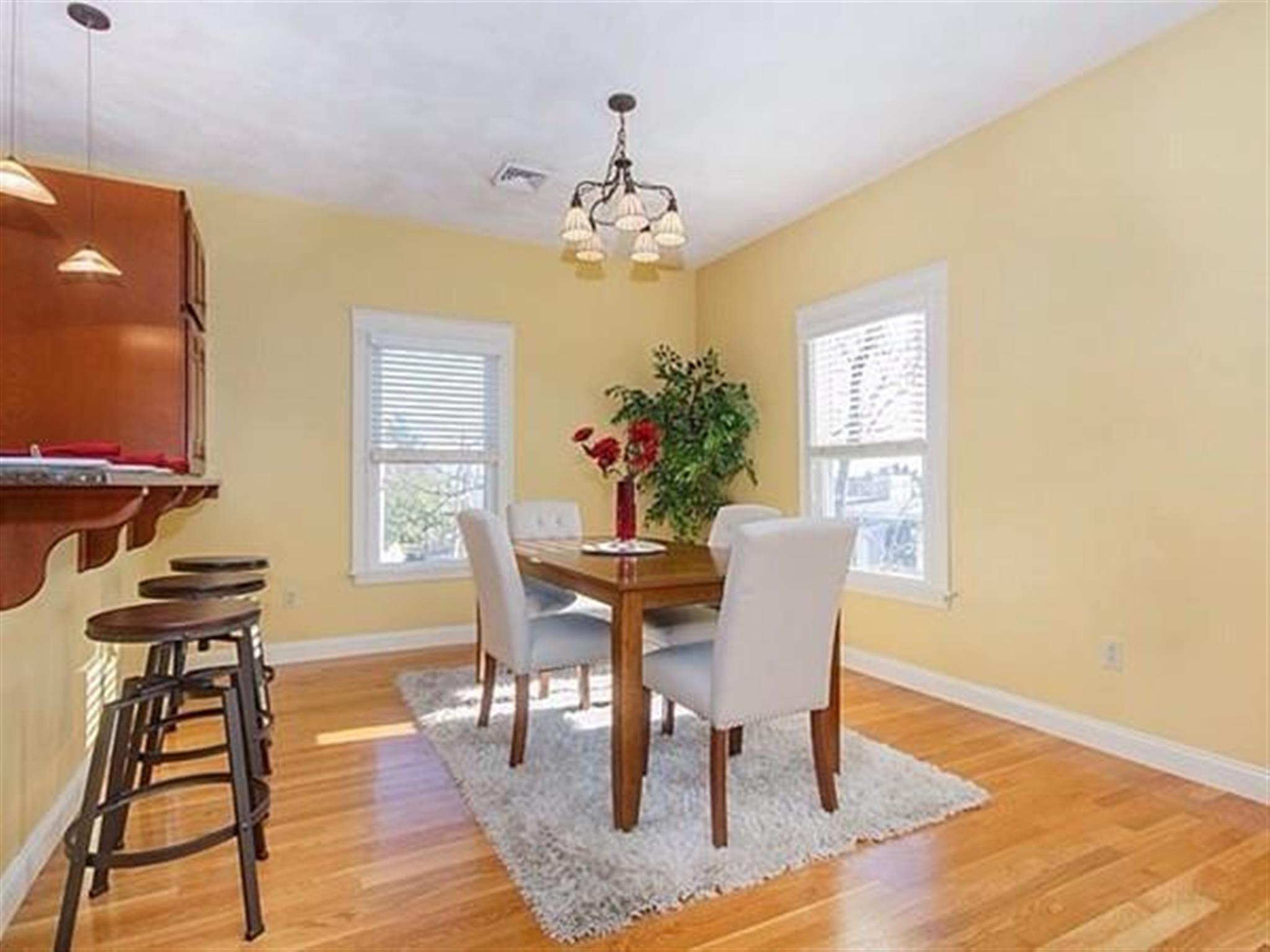 2 bed, 1 bath apartment for rent at 40 Atherton St Unit 2, Spring Hill — photo 3 of 9