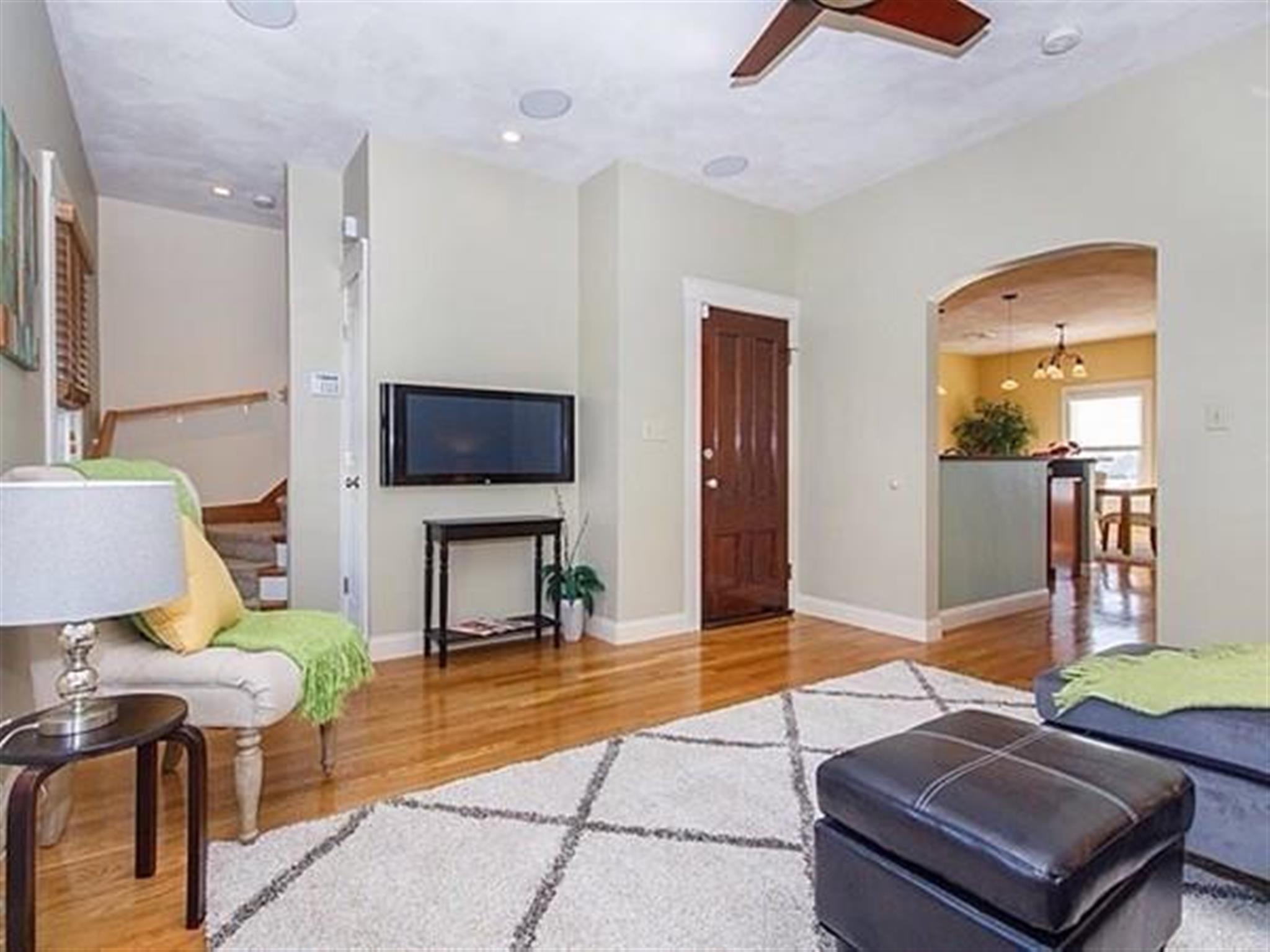 2 bed, 1 bath apartment for rent at 40 Atherton St Unit 2, Spring Hill — photo 4 of 9