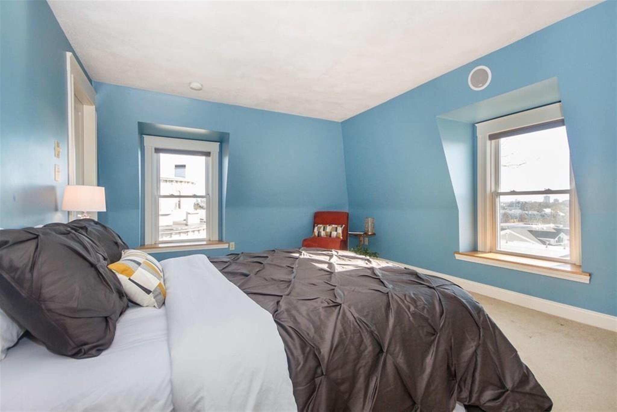 2 bed, 1 bath apartment for rent at 40 Atherton St Unit 2, Spring Hill — photo 6 of 9