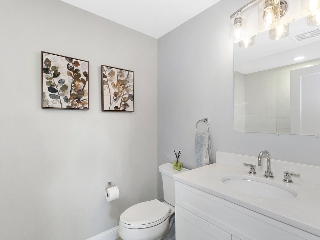 1789 Centre St, West Roxbury