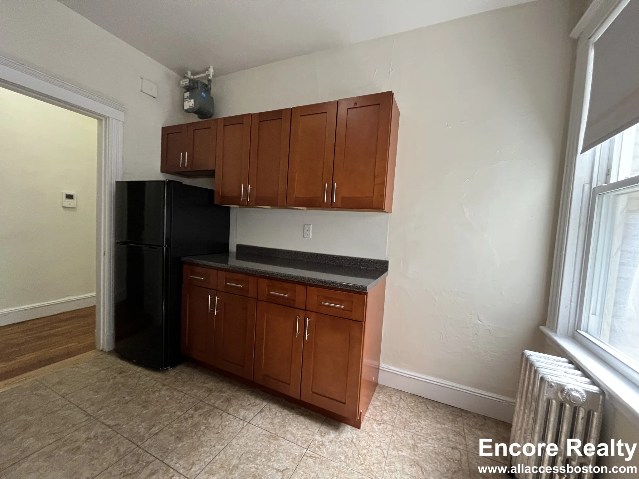 1628 Commonwealth Ave, Brighton