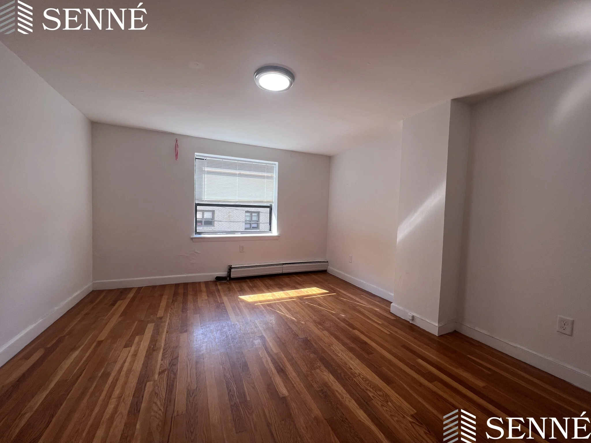 48 A Harvard Ave, Harvard Avenue