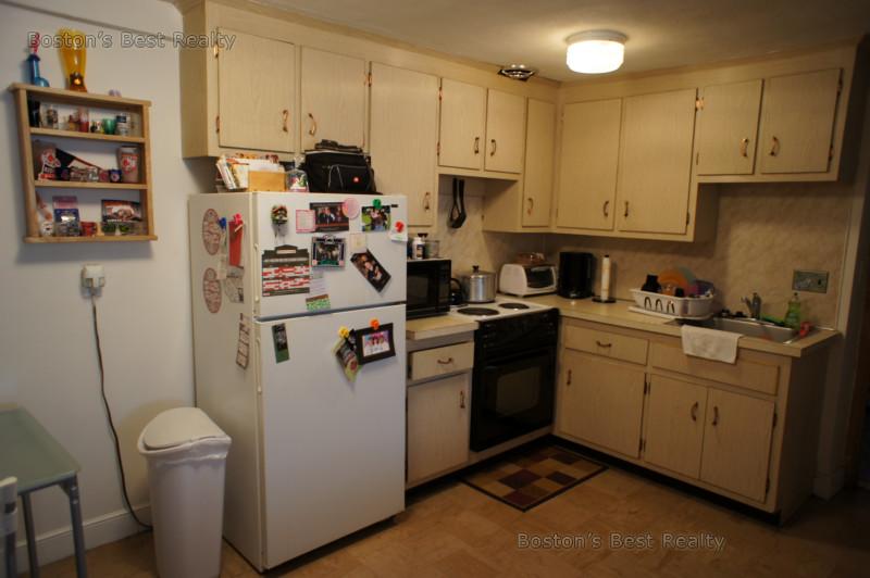 1 bed, 1 bath apartment for rent at 445 Washington St Unit 102, Brighton — photo 1 of 3