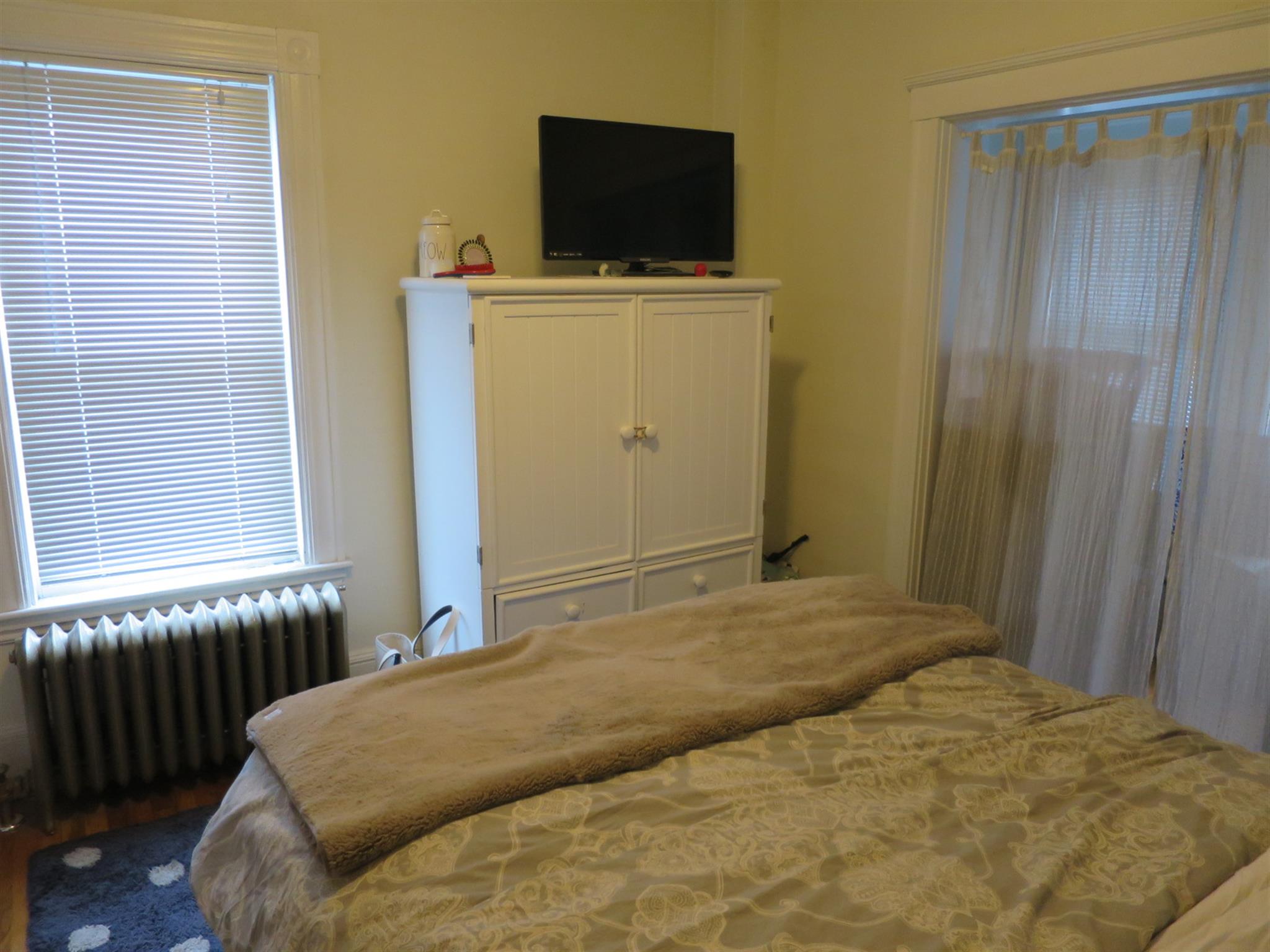 2 bed, 1 bath apartment for rent at 101 Alpine St Unit 2, Spring Hill — photo 6 of 12
