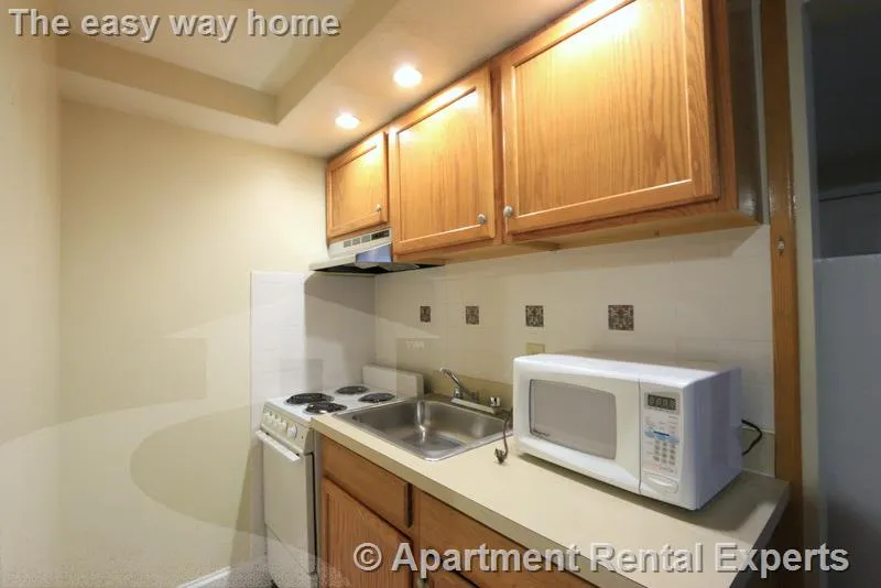 12 Mt Auburn St, Harvard Square