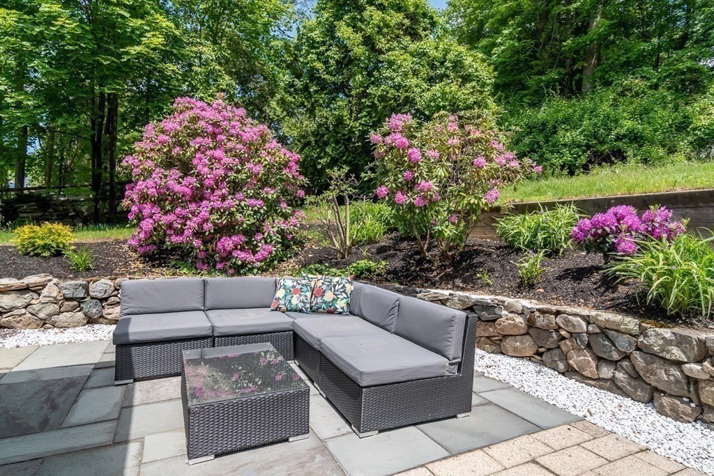 10 Winch Way, Natick