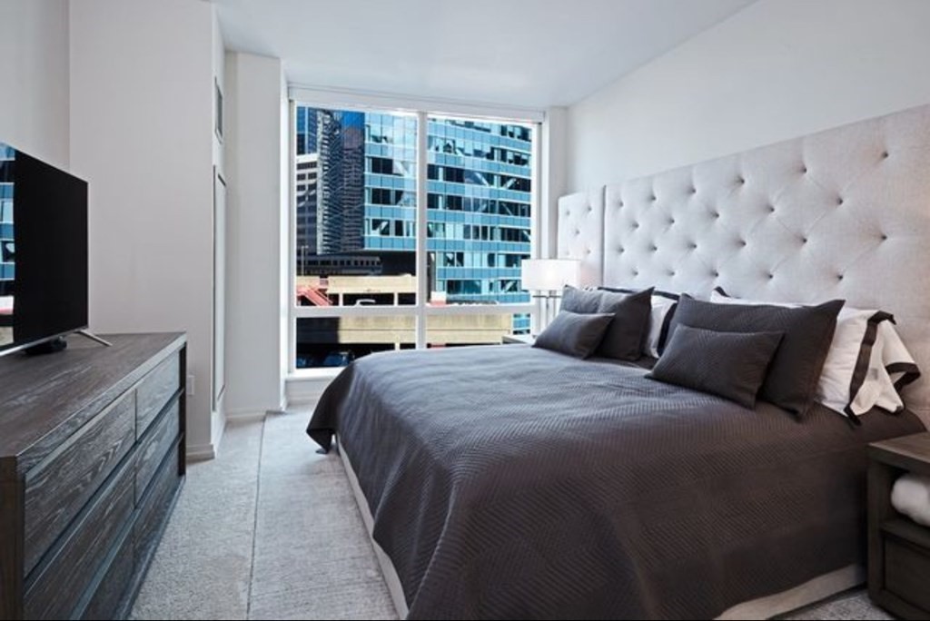 1 Franklin St, Midtown