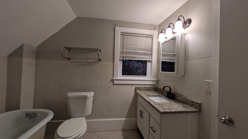 19 Harrison Ave, Taunton