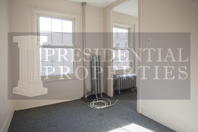 Studio bed, 1 bath apartment for rent at 12 Derne St Unit 3R, Beacon Hill — photo 3 of 11