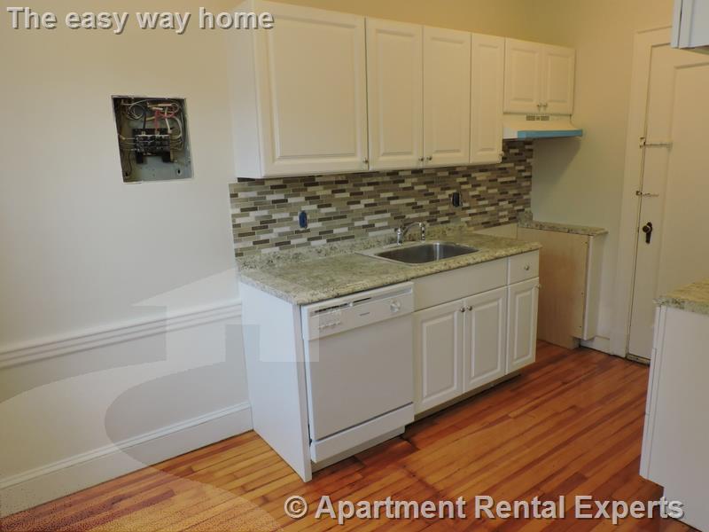 1 bed, 1 bath apartment for rent at 353 Harvard Unit 33, Mid Cambridge — photo 2 of 12